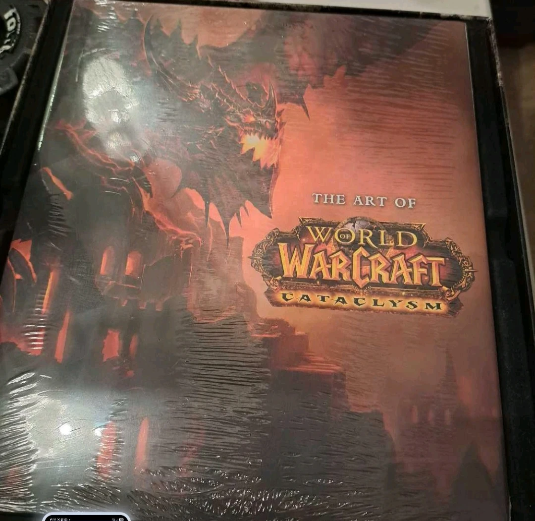 World of Warcraft Cataclysm Collector's Edition - photo 2