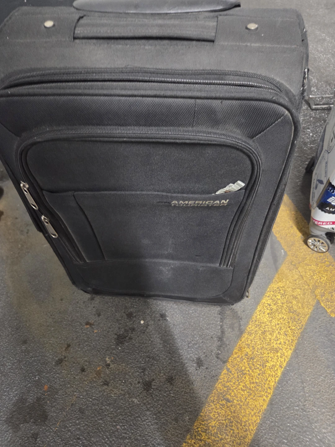American Tourister Black Rolling Suitcase - photo 3