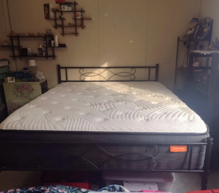 Sweet Night 12" Medium Hybrid Mattress - photo 2