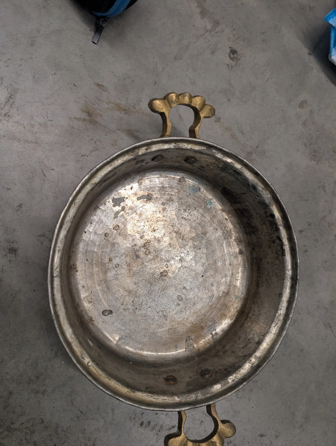 Hammered Metal Serving Dish with Lid Brass and Cooper - photo 5