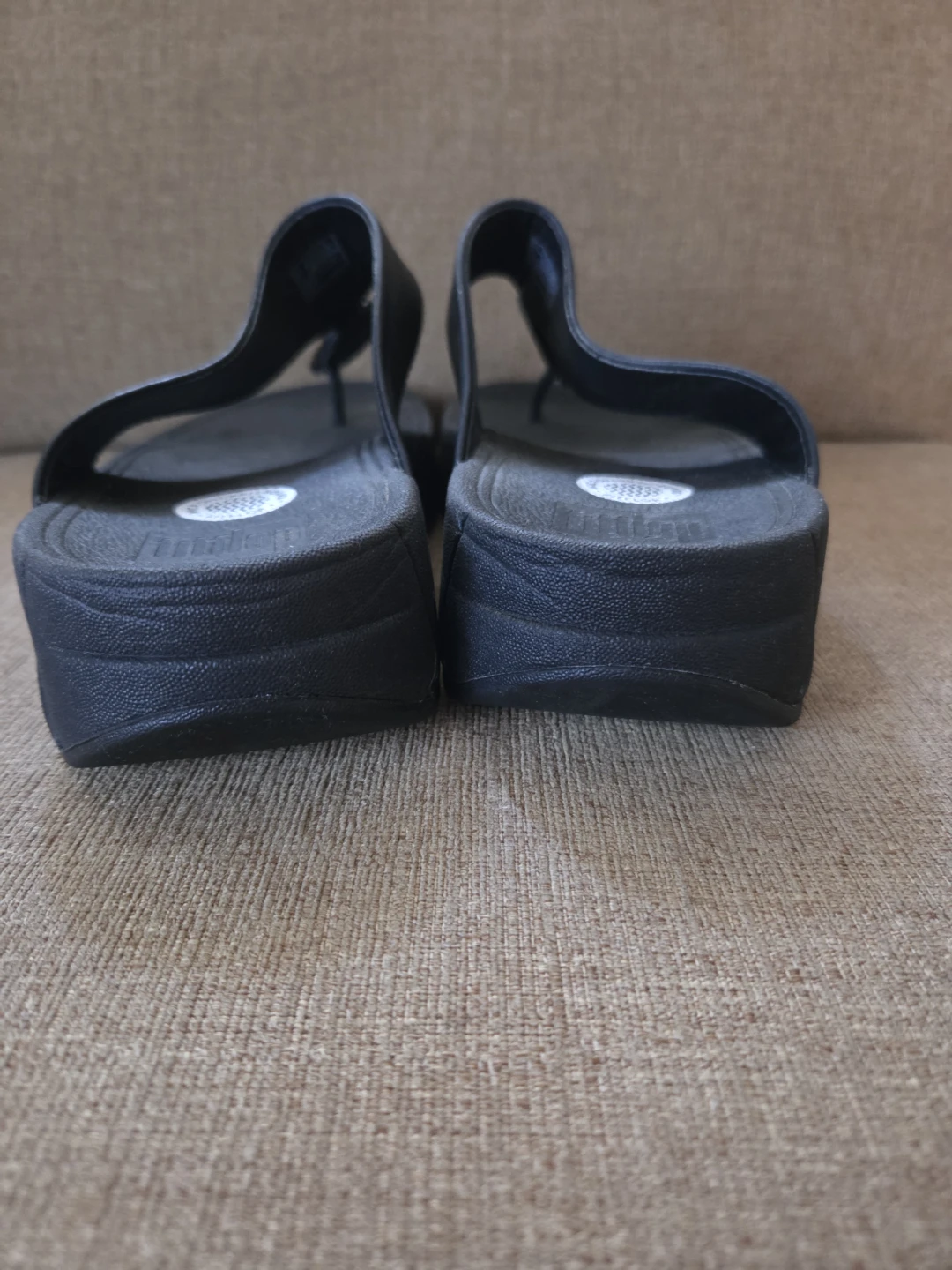 FitFlop Black Thong Sandals with Jewels - photo 4