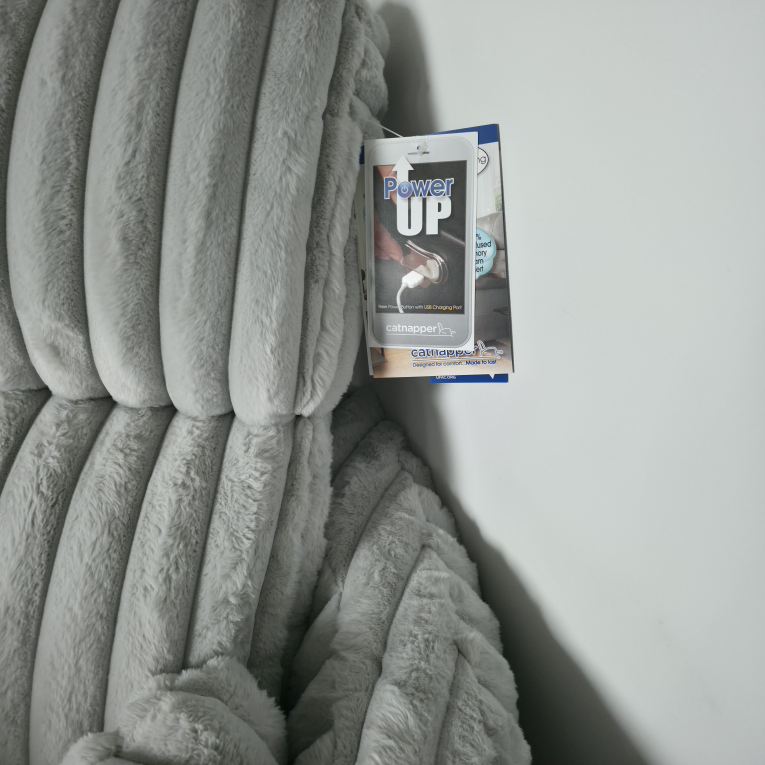 Catnapper Power Rocker Recliner - photo 3