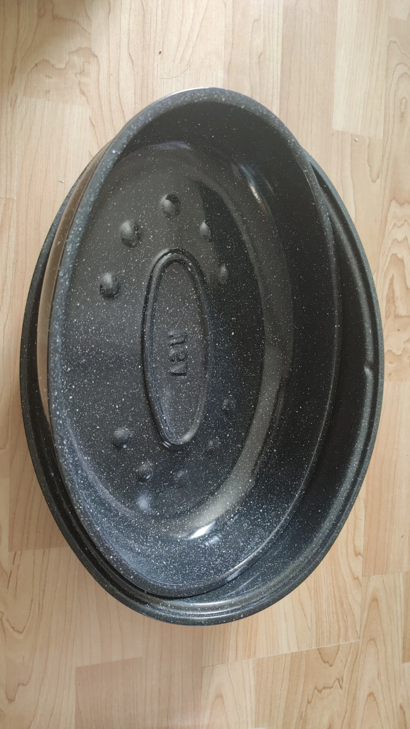 Black Roasting Pan with Lid - photo 2