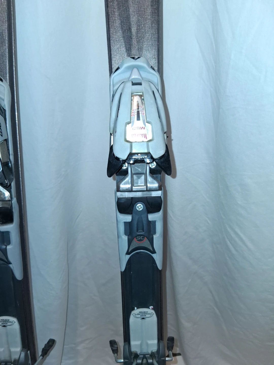 HEAD Cyber XIS Skis with Marker Bindings - photo 5