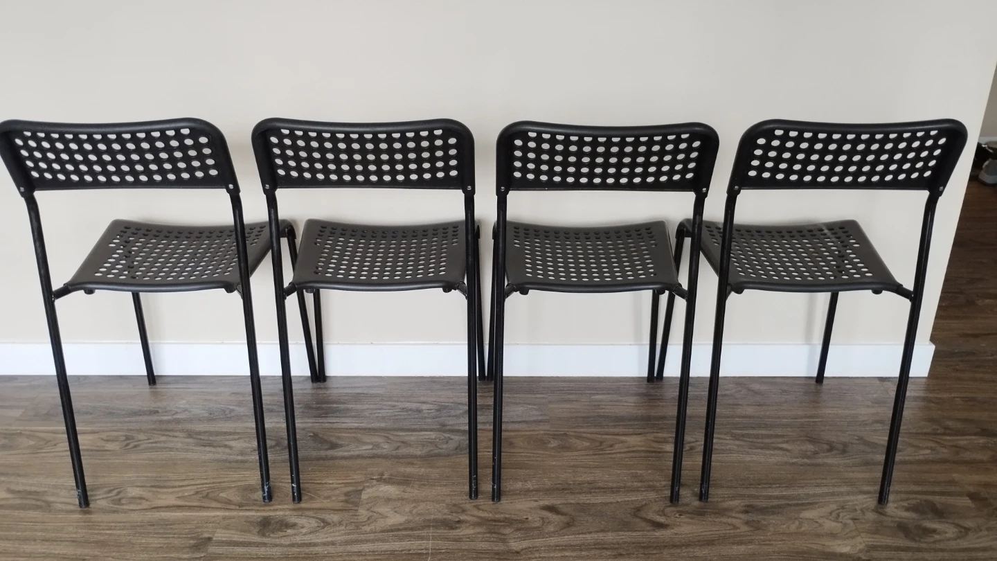 Set of 4 IKEA Chairs - photo 2