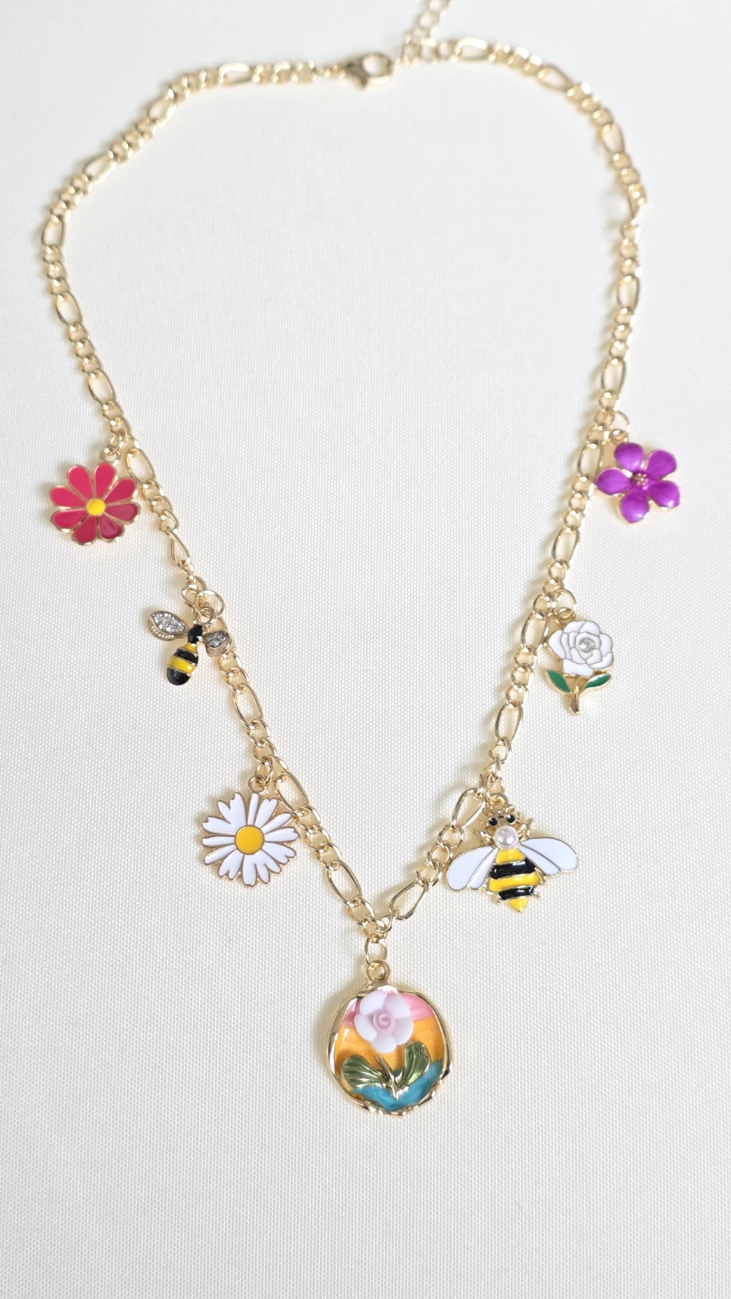 Gold Tone Necklace with Bee and Flower Charms - photo 2