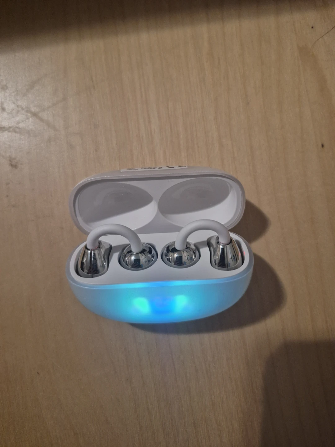 BNIB)AI Language Translator Airbuds Colour White - photo 4