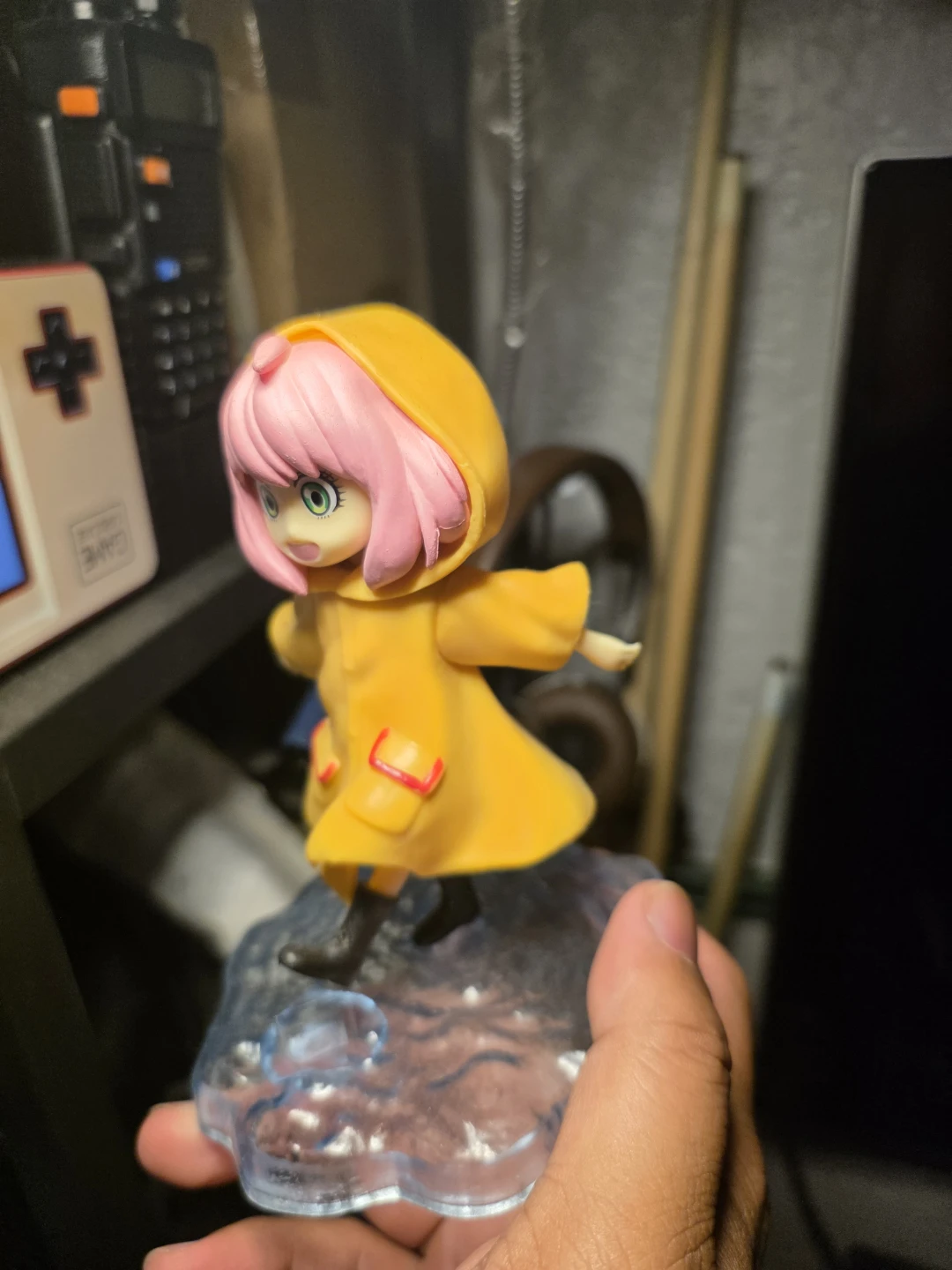 Anya Forger Rainy Day Figure 15cm - photo 2