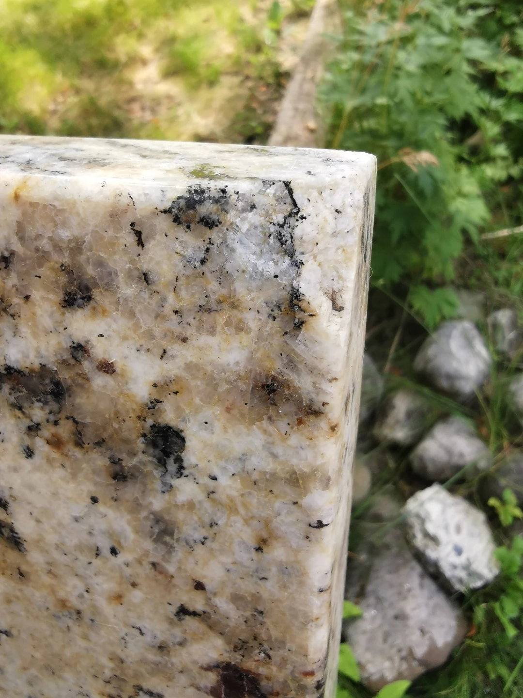 Granite Countertop Slabs | Vanity, Table Top & DIY Projects - photo 5
