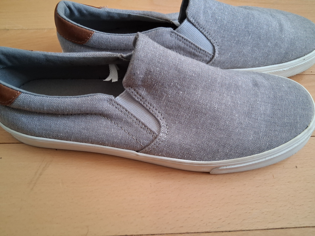 Old Navy Gray Canvas Slip-On Sneakers