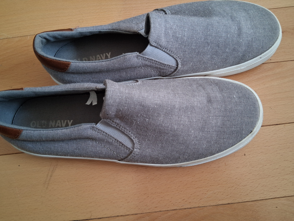 Old Navy Gray Canvas Slip-On Sneakers - photo 2