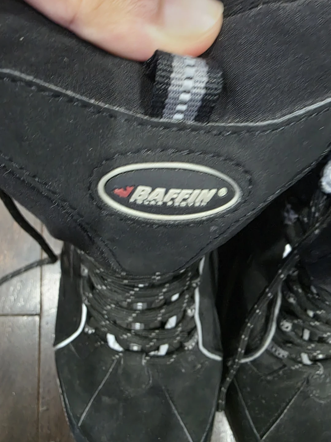 Hiking shoes - photo 4