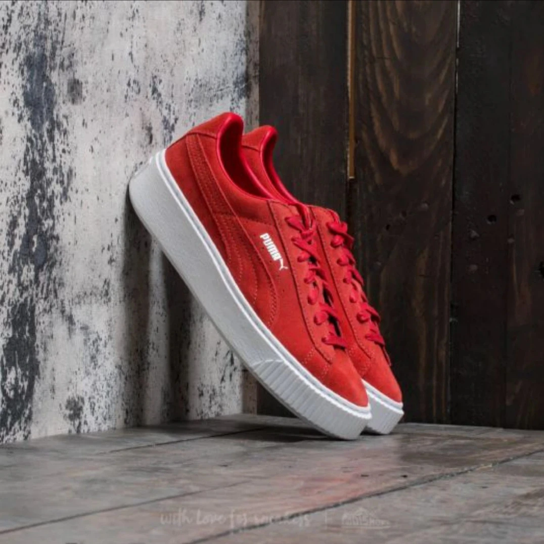 Puma Suede Platform Sneakers - Red - photo 4