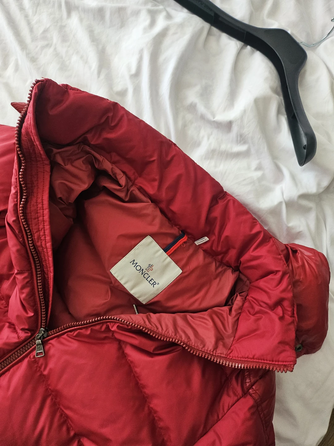Moncler Red Down Puffer Jacket with Hood - photo 4