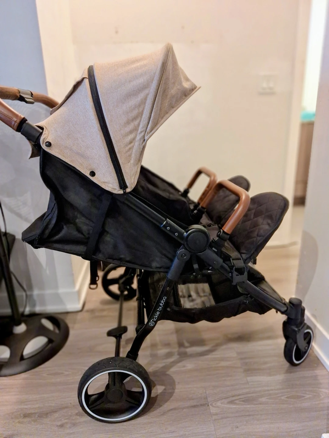 Ickle Bubba Venus Max  Side-BySide Stroller