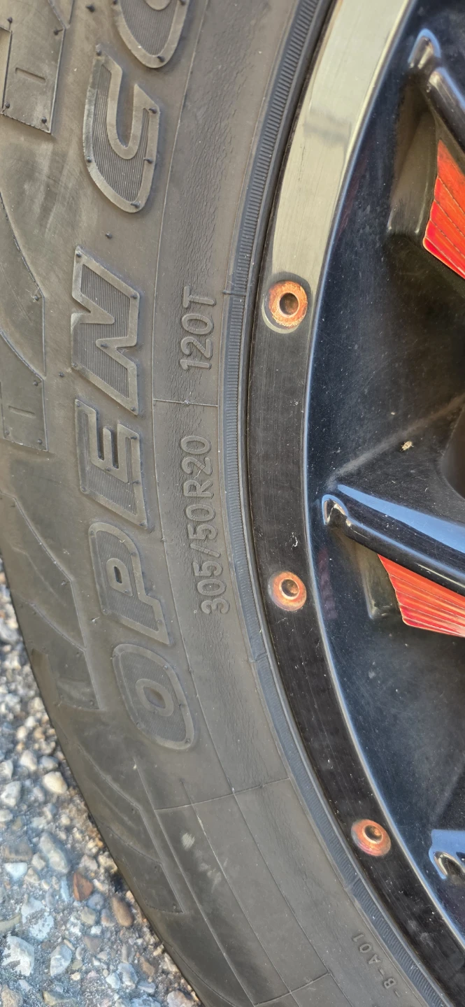 TOYO OPEN COUNTRY Tires with custom rims - photo 2