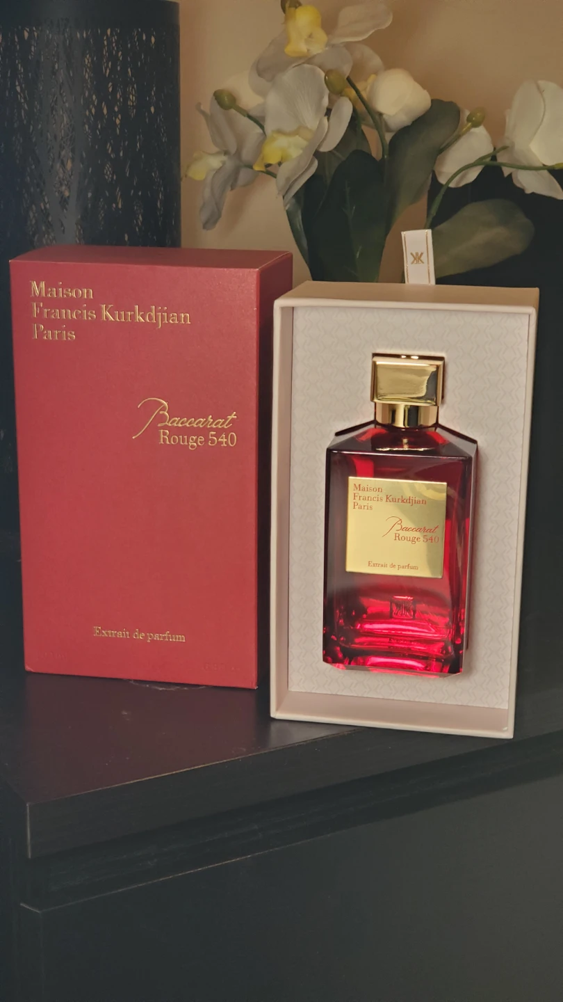 Maison Francis Kurkdjian Baccarat Rouge 540 200ml - photo 2