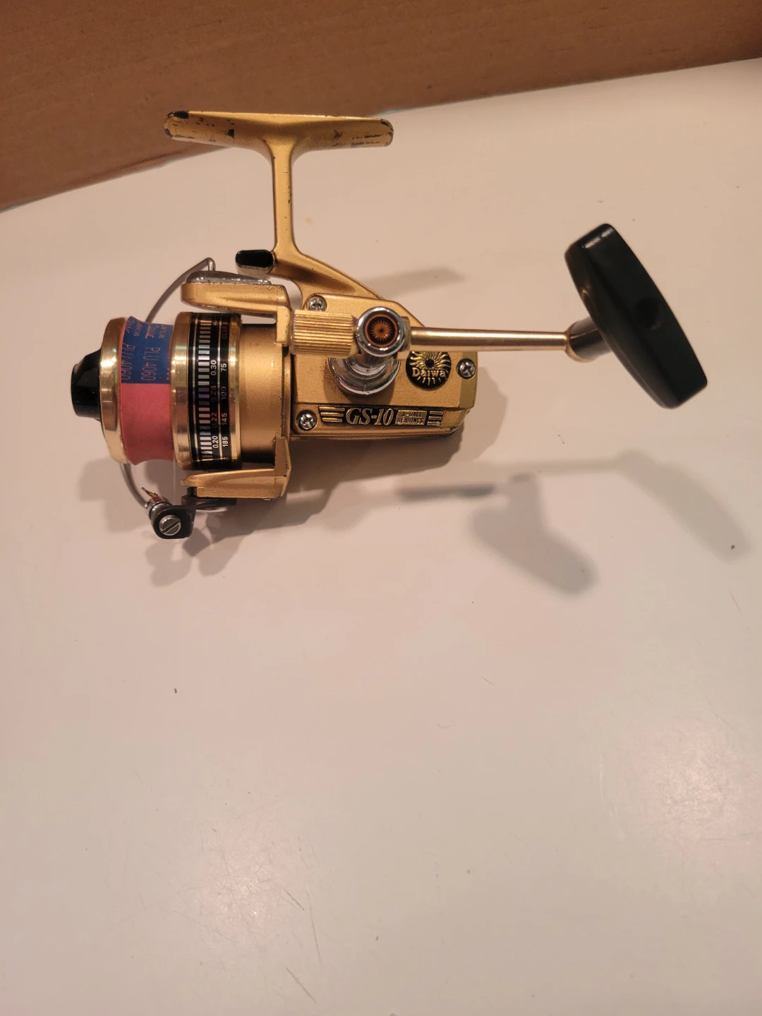 Daiwa GS-10 Fishing Reel - Gold