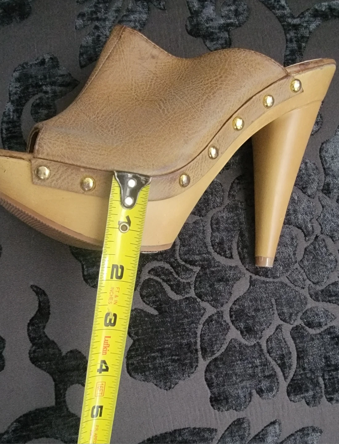 Call It Spring Peep-Toe Mules Size 7 - photo 3