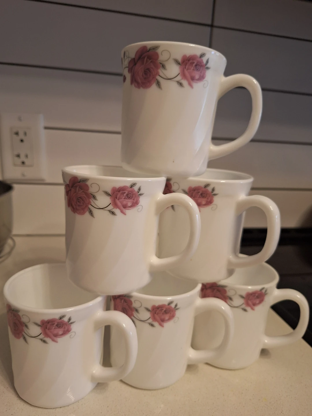 Set of 6 White Coffee Mugs with Rose Design - photo 2