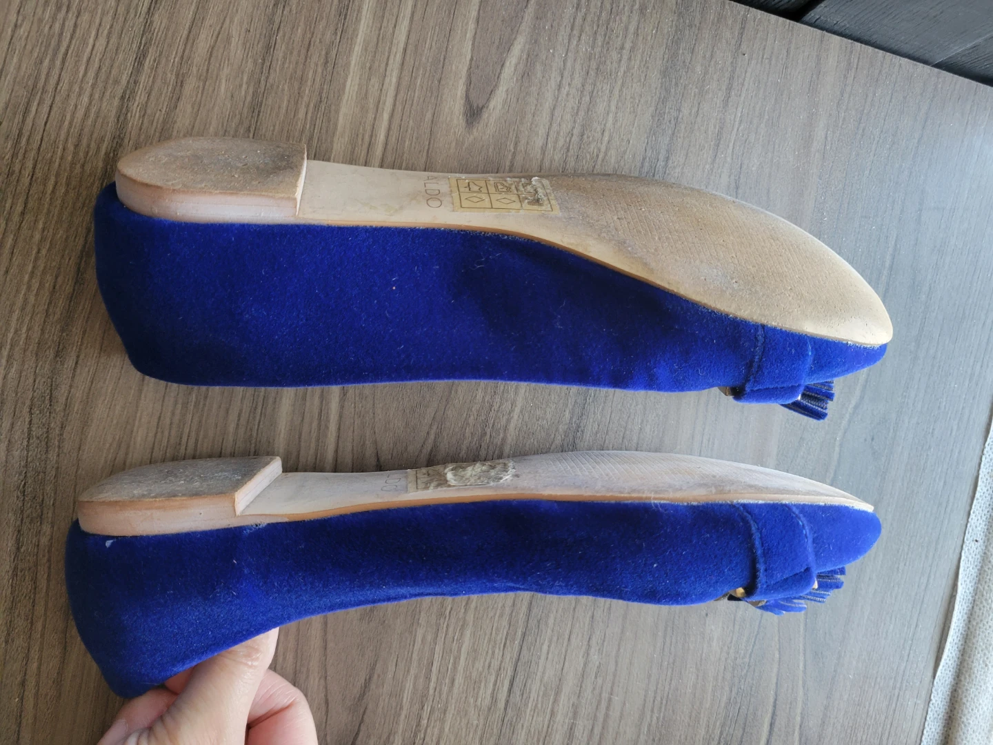 ALDO Blue Velvet Flats with Gold Hardware - photo 2