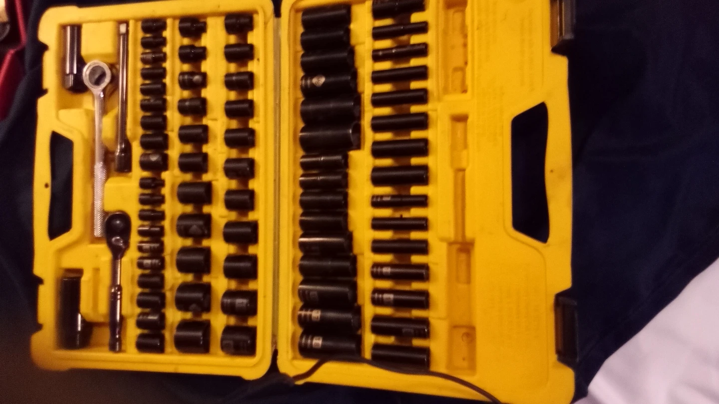 Stanley 99 Piece Professional Grade Mechanics Tool Set - photo 2