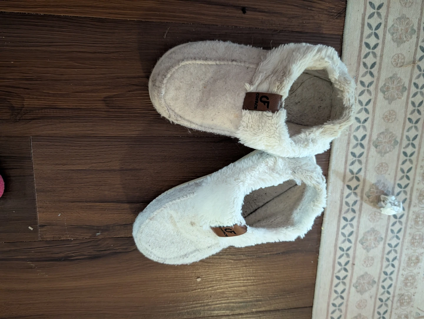 Free SOFACO Fuzzy Slippers - photo 2