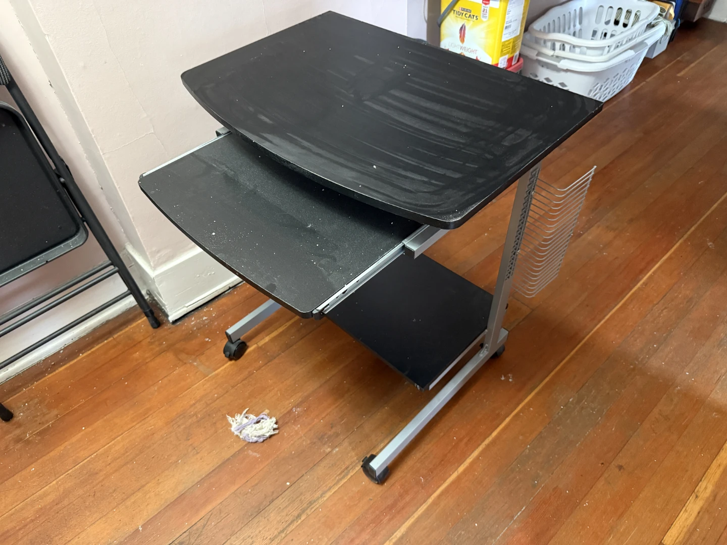 Black Rolling Computer Desk with Keyboard Tray - photo 2