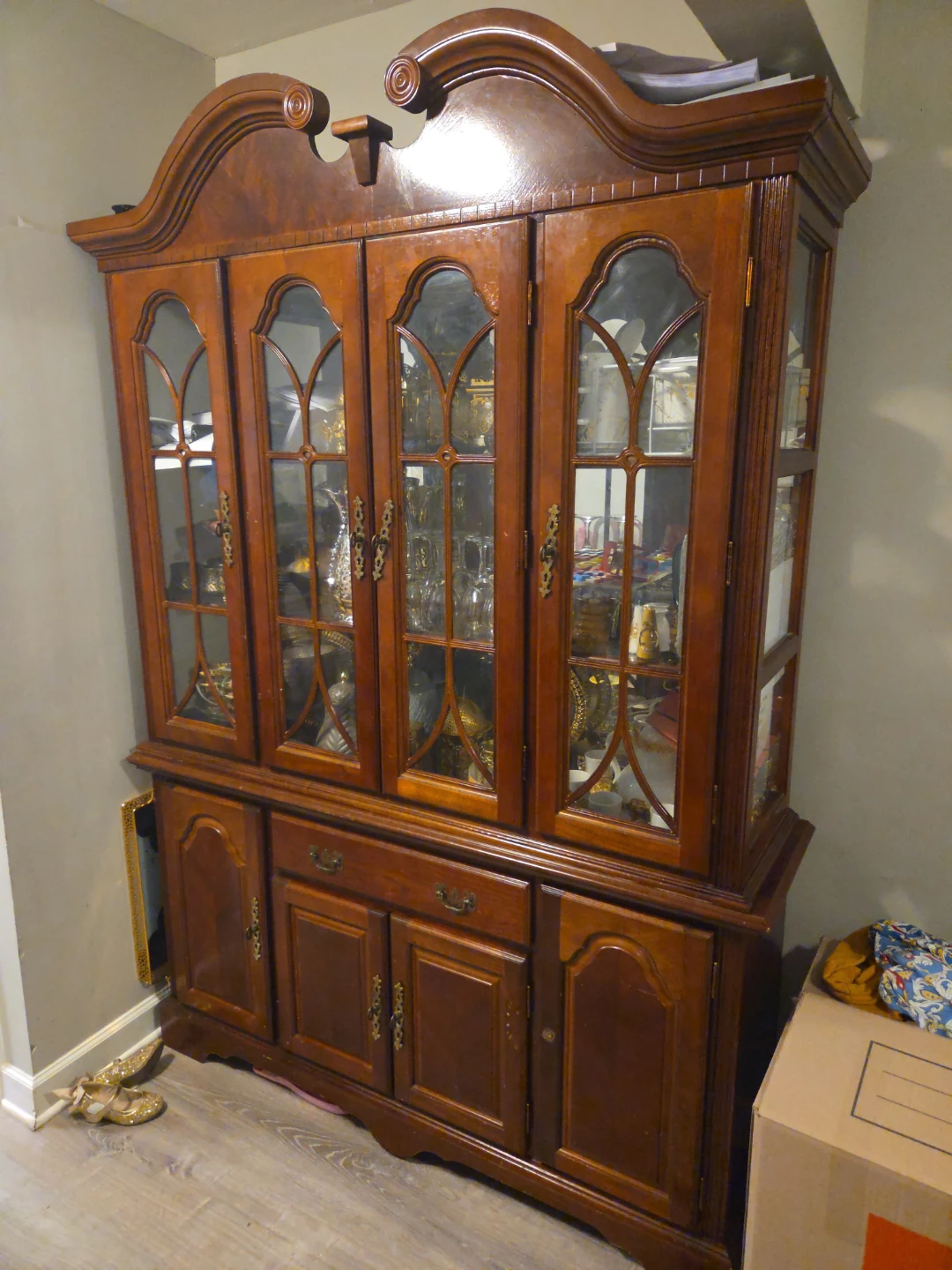 China cabinets and coffee tables and stroller and baby car seat - photo 4