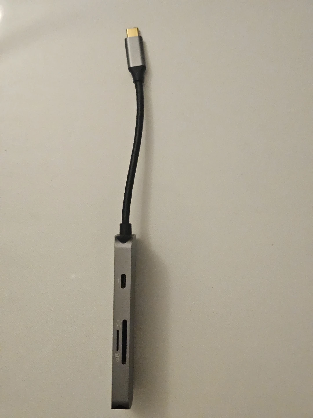 USB-C Hub Adapter - photo 2