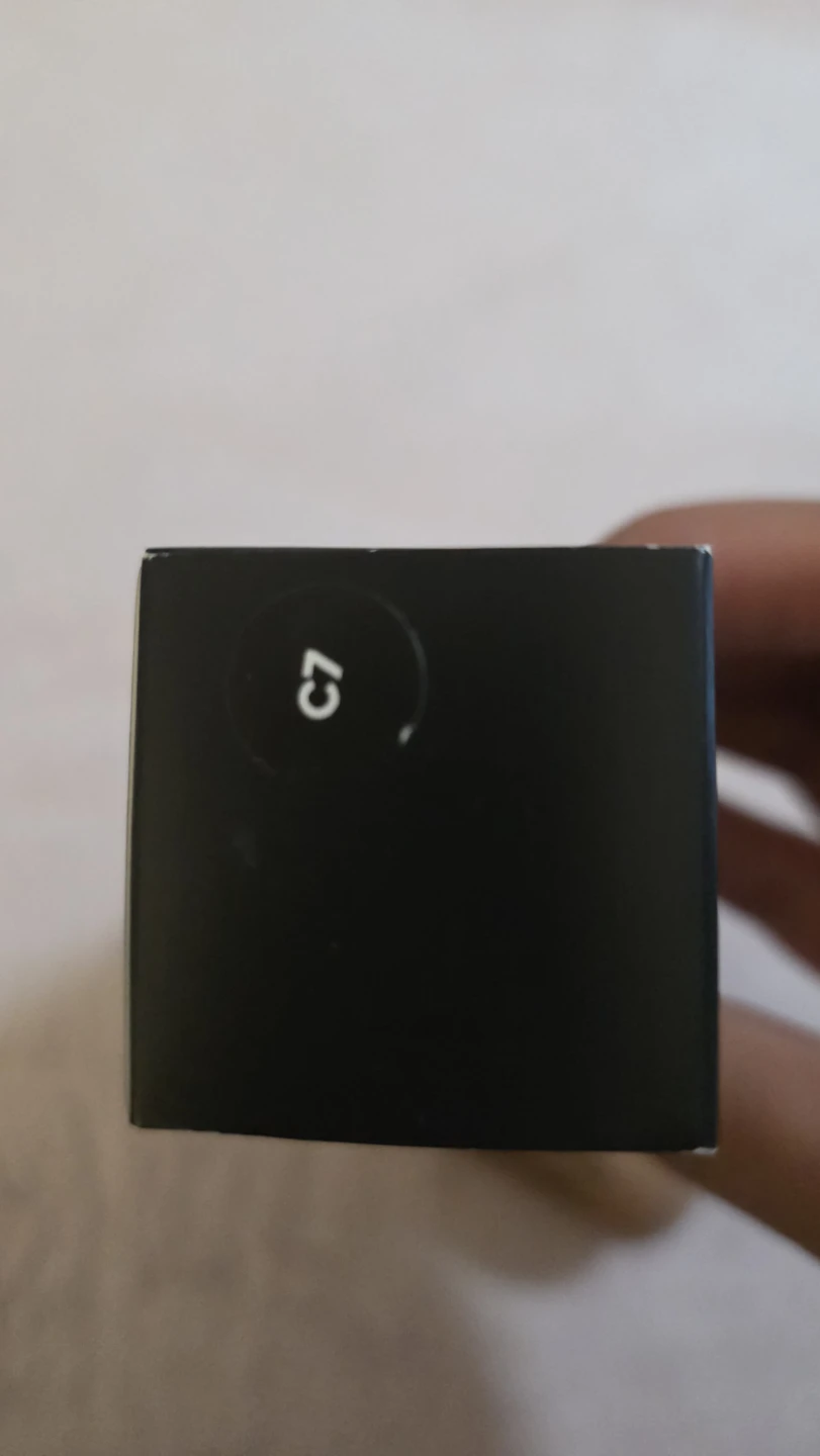 MAC Studio Radiance Face and Body Foundation C3 - photo 3