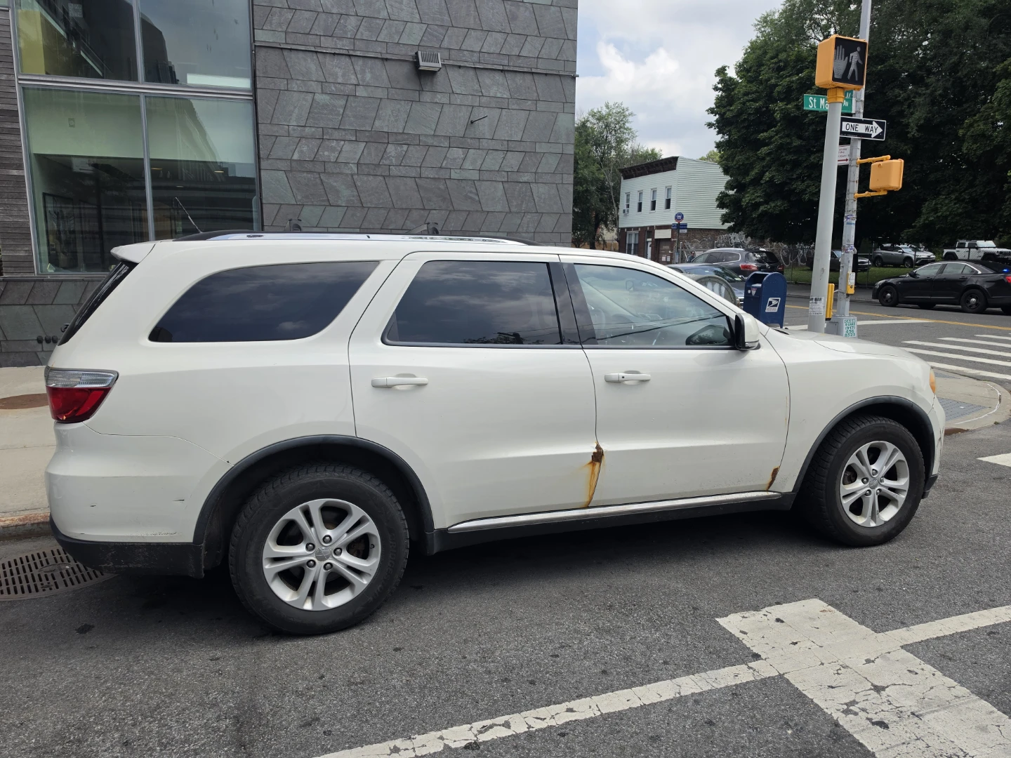 Dodge Durango SUV - photo 4