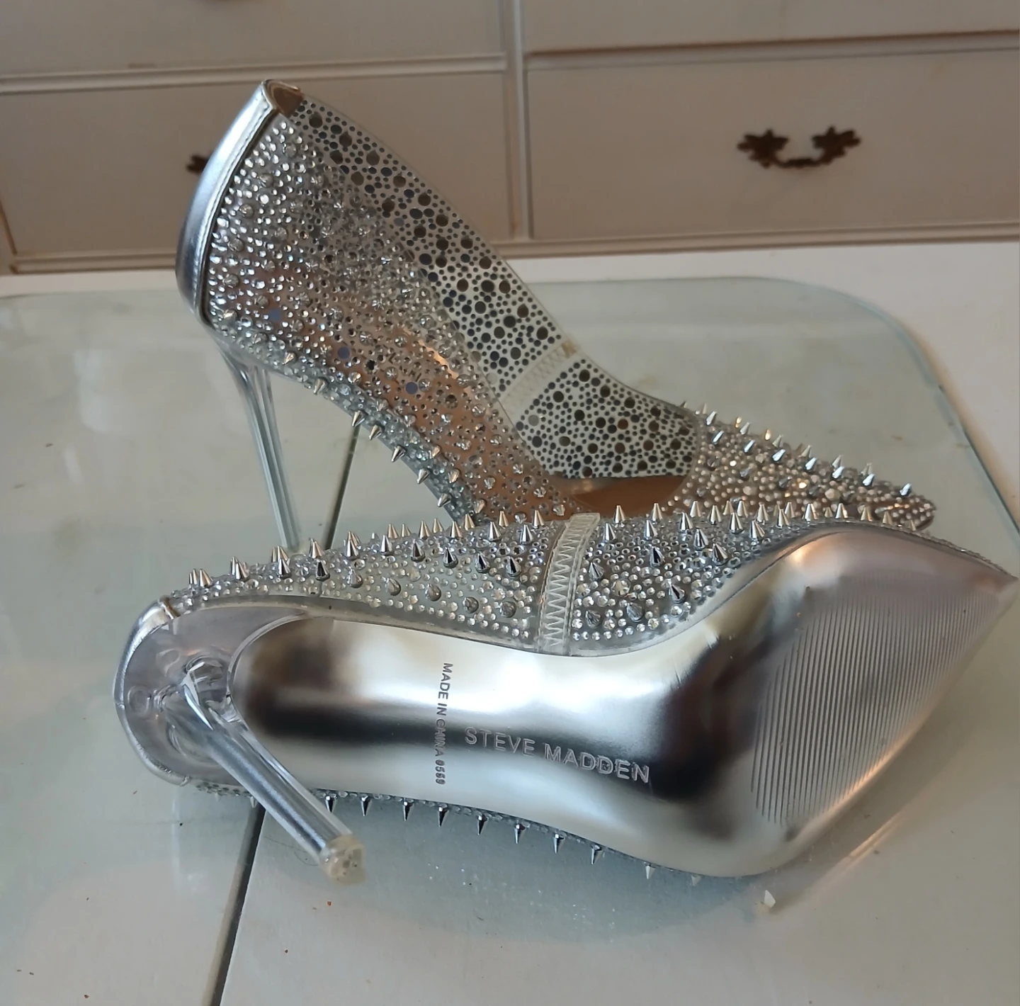 Steve Madden Studded Clear Heels Size 8 - photo 2