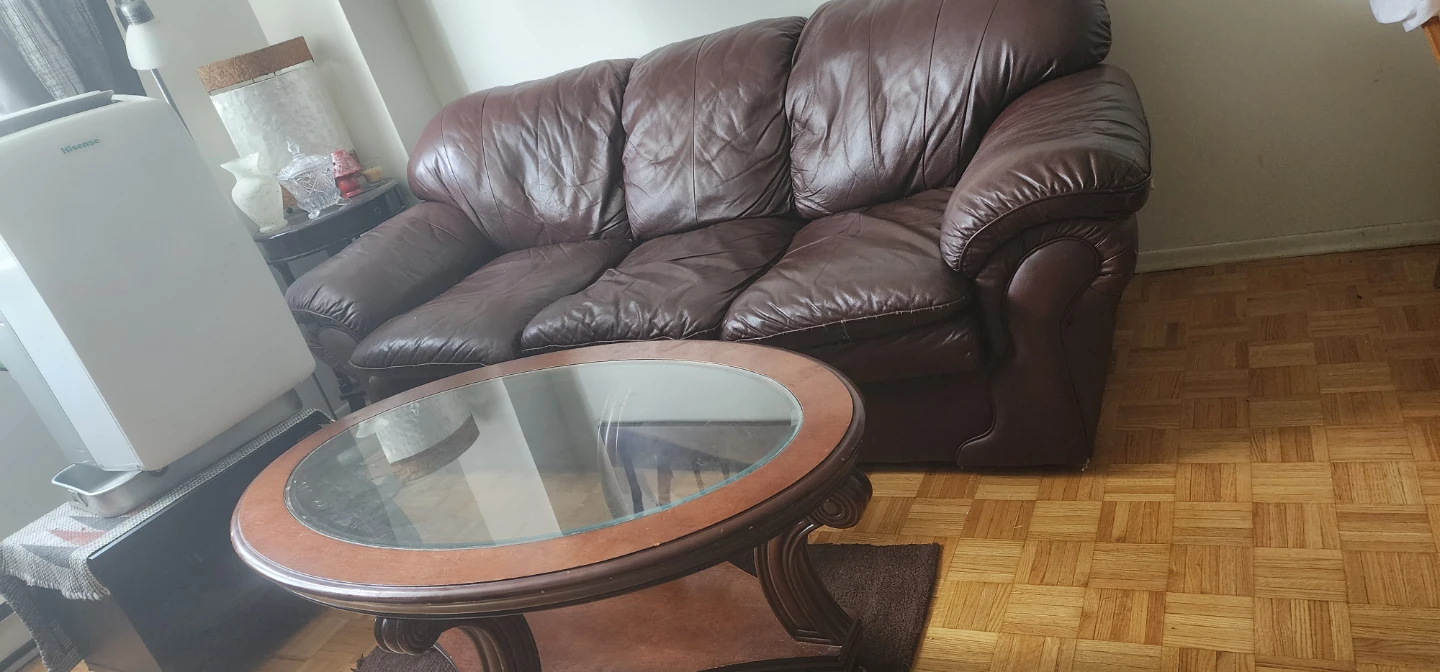 Oval Coffee Table with Glass Top - photo 2