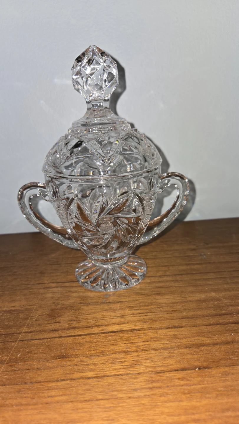 Vintage Etched Glass Lidded Sugar Bowl - photo 2