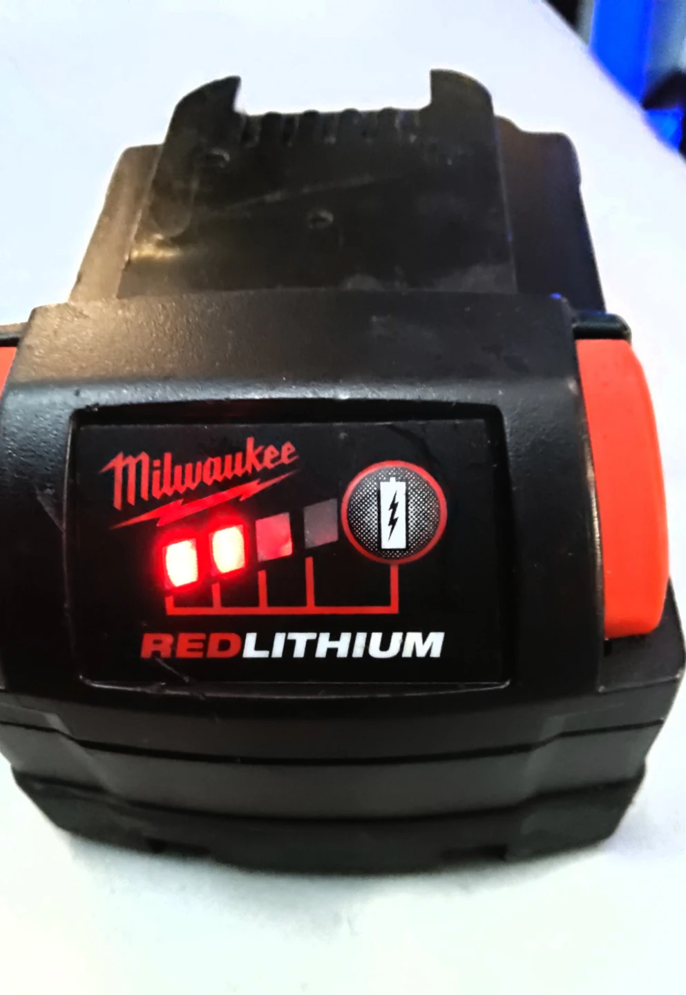 Milwaukee M18 REDLITHIUM XC3.0 Battery Pack - photo 2