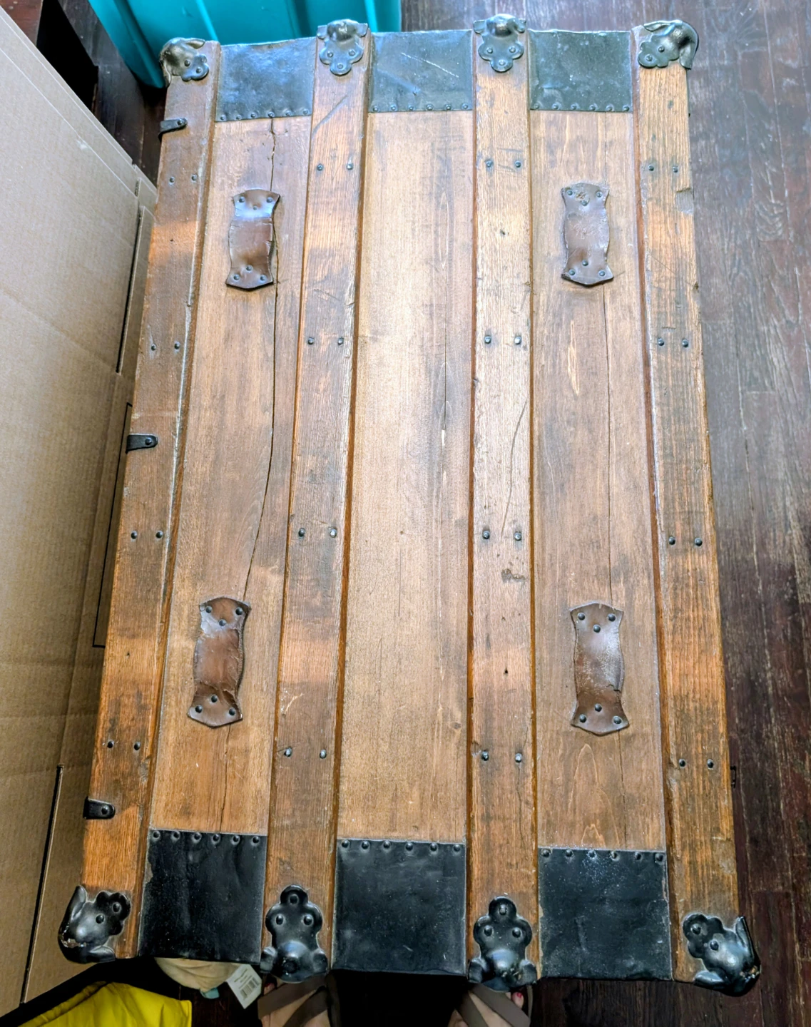 Vintage Wooden Trunk - photo 3