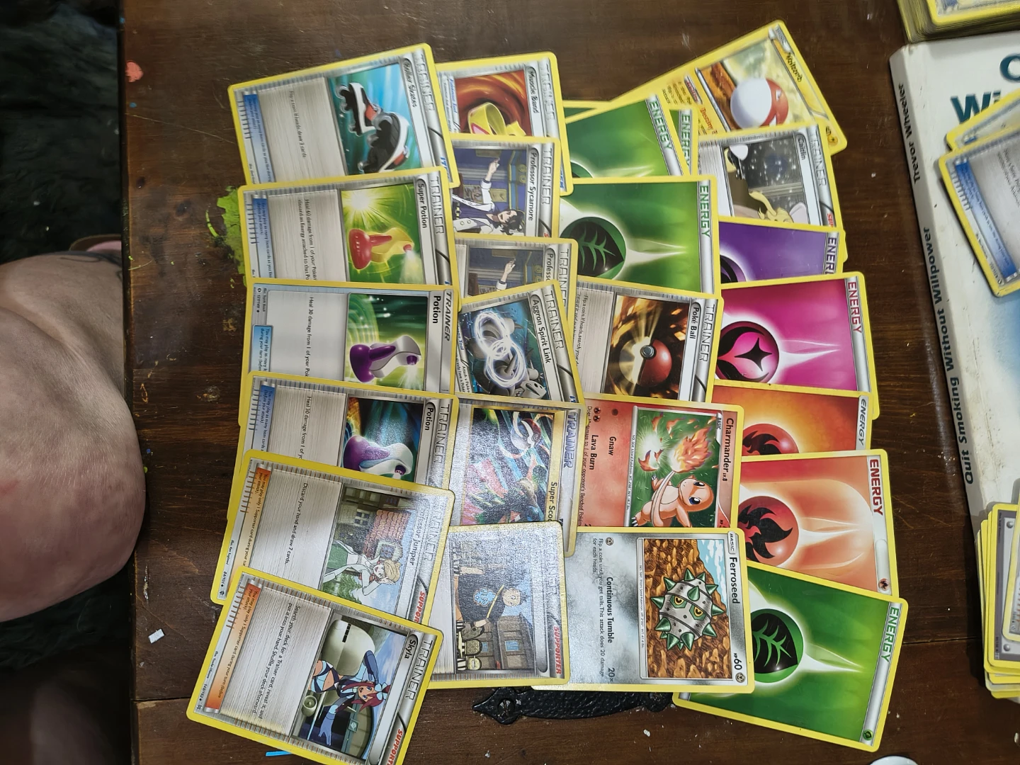 100 Assorted Pokémon Trading Cards - photo 5