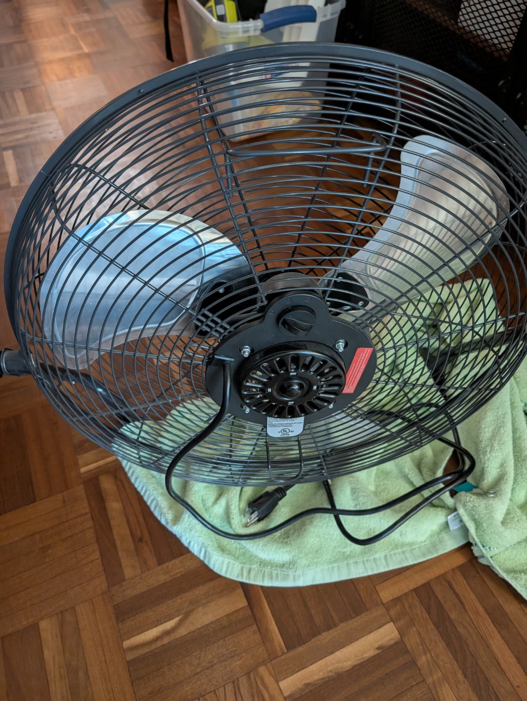 Commercial Electric 20-inch High Velocity Floor Fan