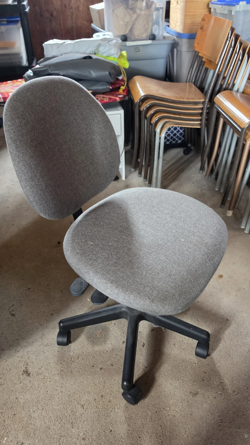 Grey Office Chair with Wheels