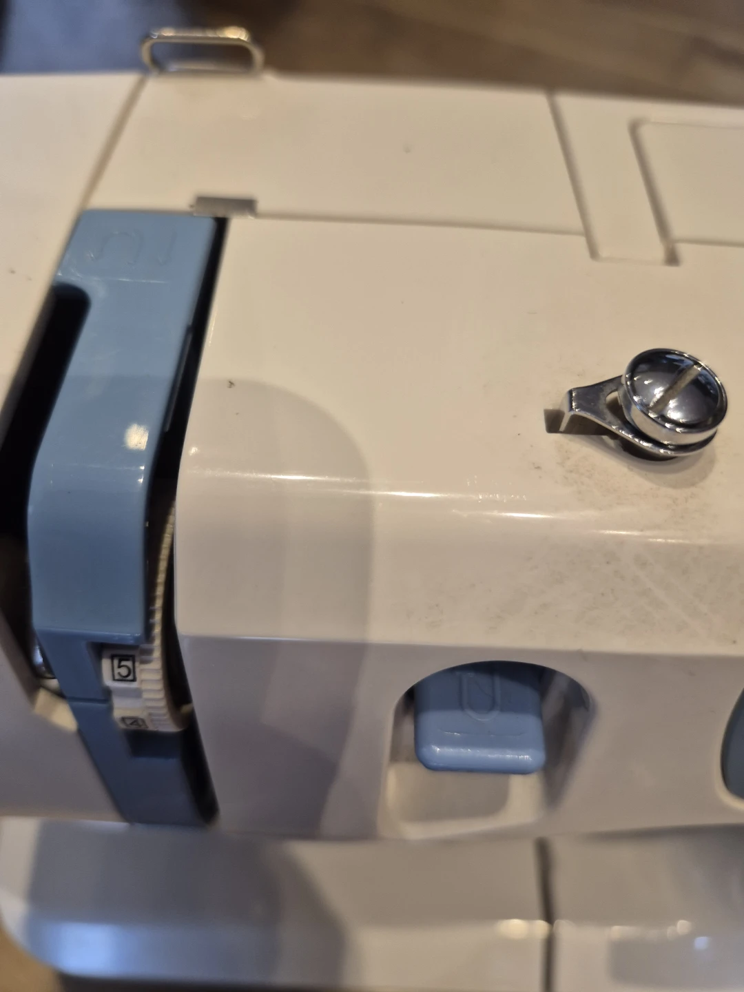 Shark 612C Sewing Machine - photo 5