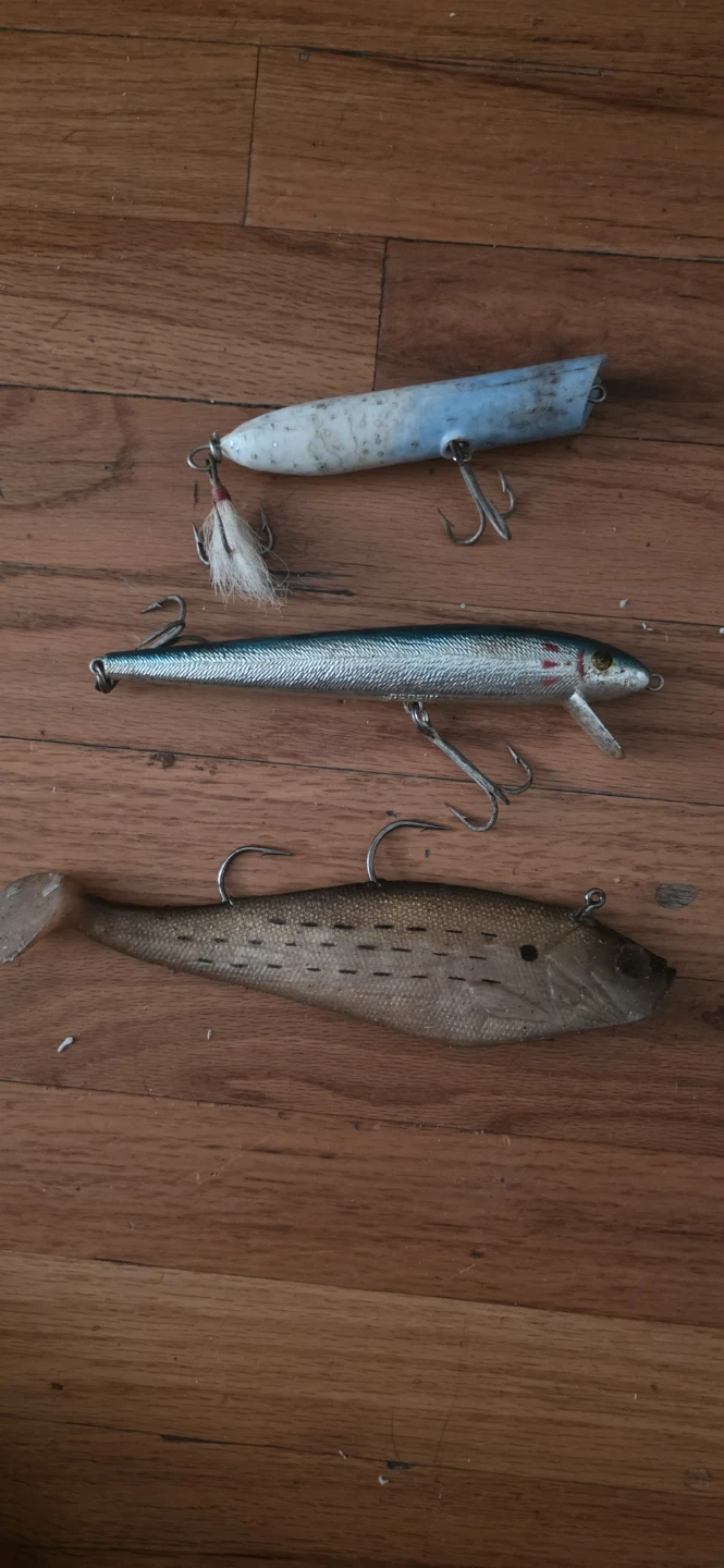 Lot of 3 Fishing Lures