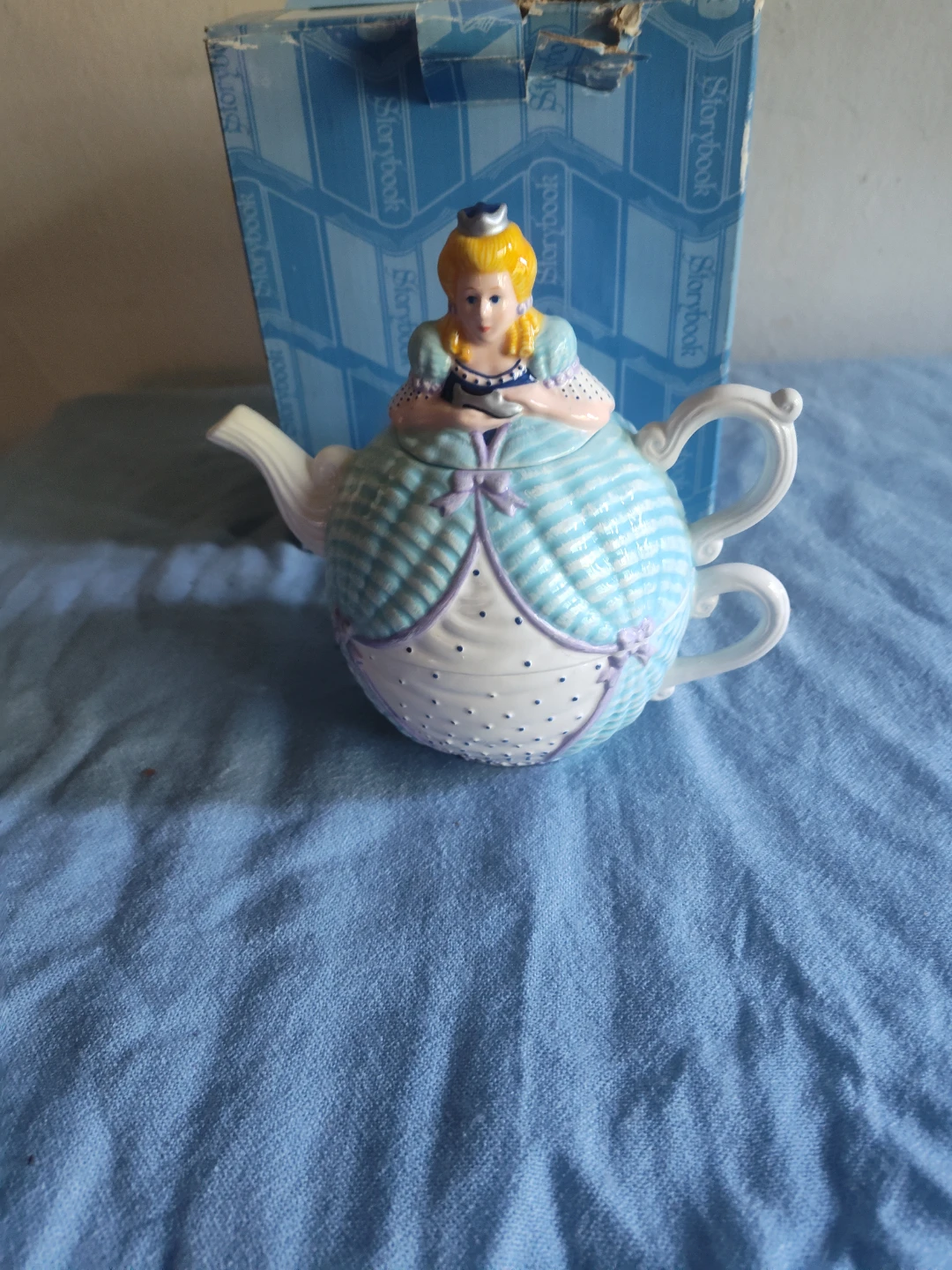 Storybook Cinderella Handpainted Ceramic - photo 2