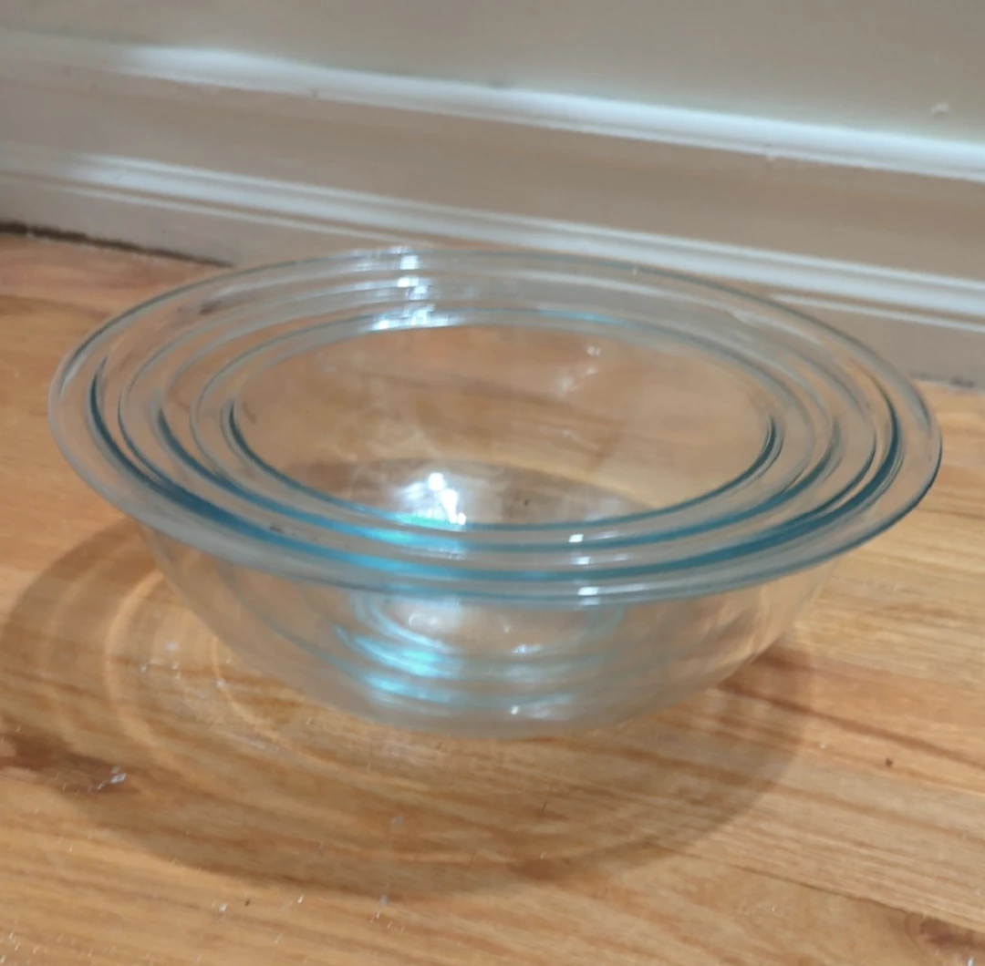 Glass Bowl Set