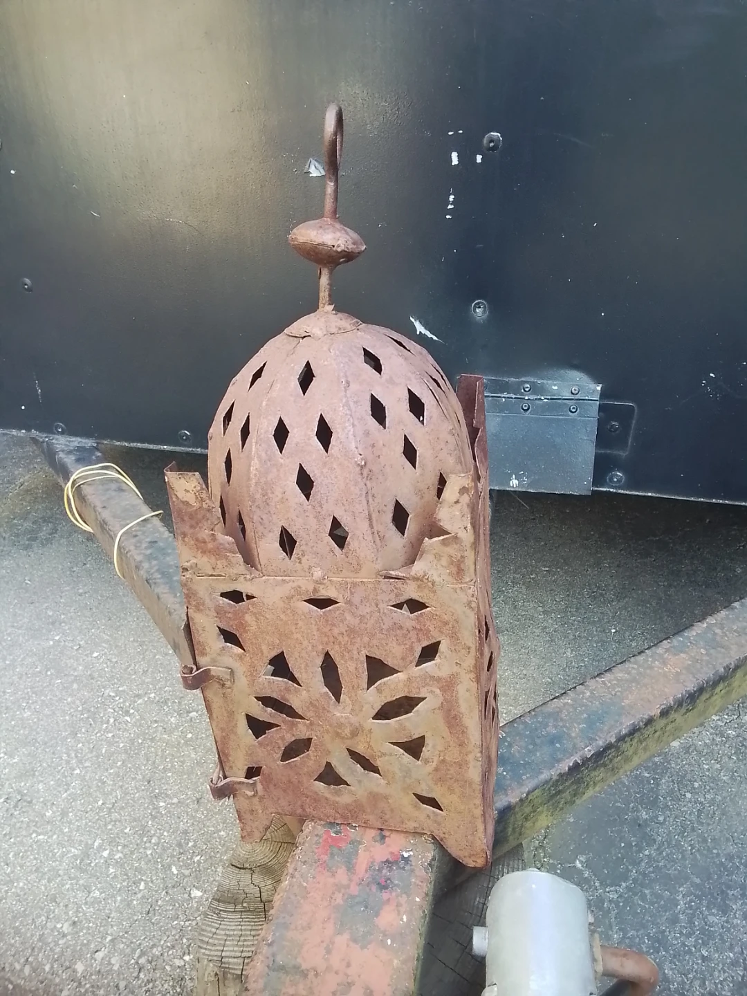Colossal 23” Vintage Moroccan Punched Iron Candle Lantern Garden - photo 2
