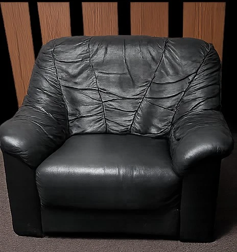 🖤 Black Leather Armchair – $120