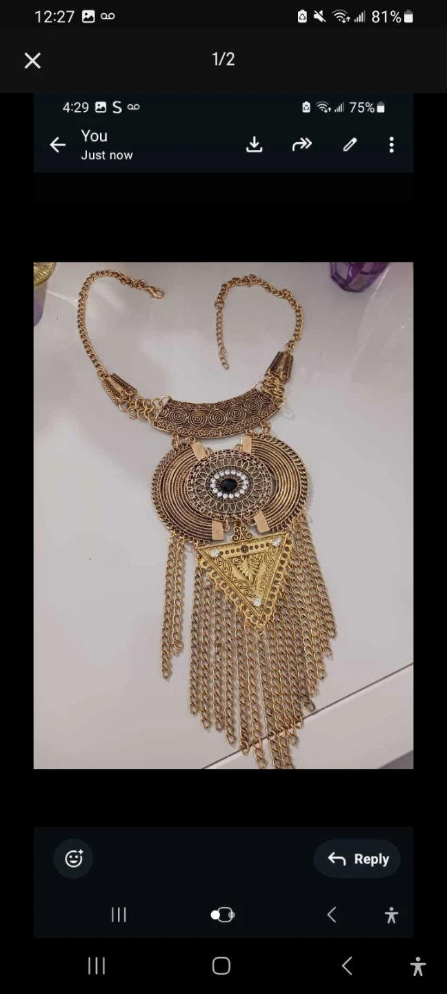 Gold Tone Statement Necklace 1time use
