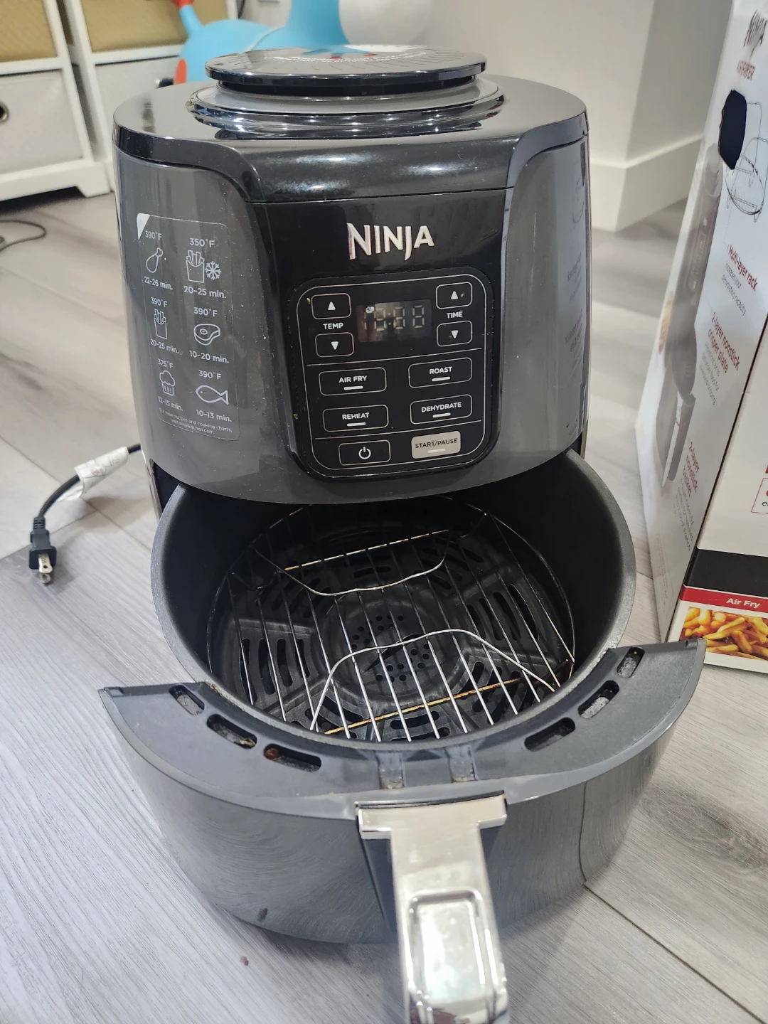 Ninja Air Fryer - photo 2