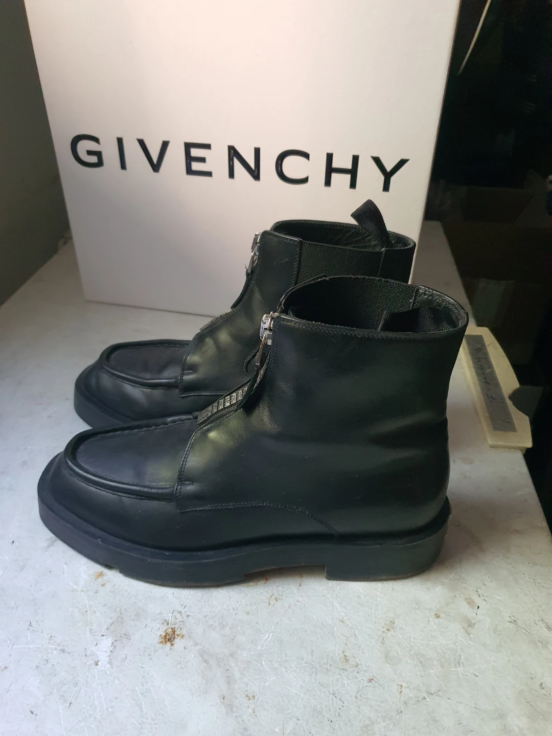 Givenchy Black Leather Squared Ankle Boots Size 40 - photo 4