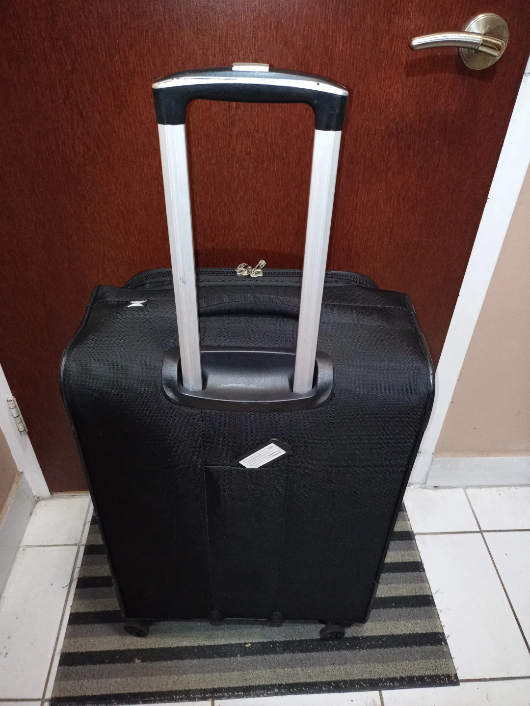 Delsey Luggage With Swivel Wheels - photo 5